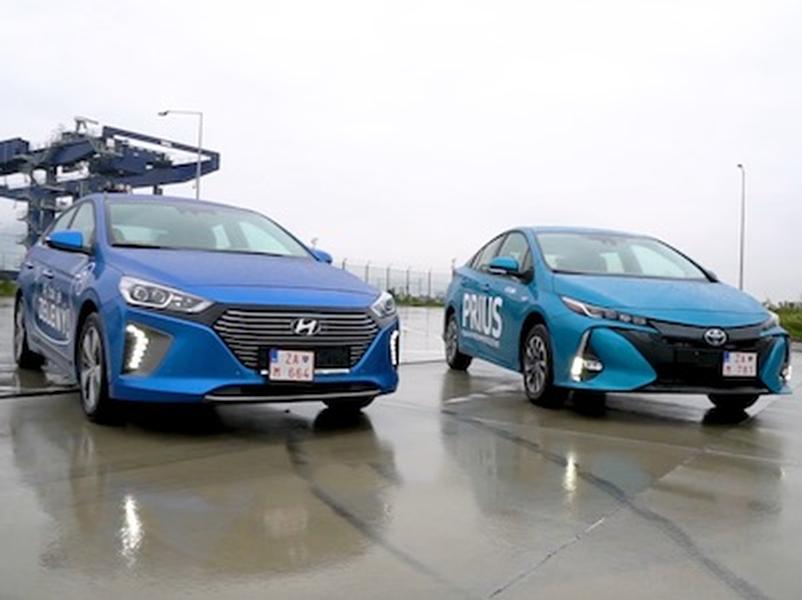 Test Toyota Prius Plug-in Hybrid vs. Hyundai Ioniq Plug-in Hybrid