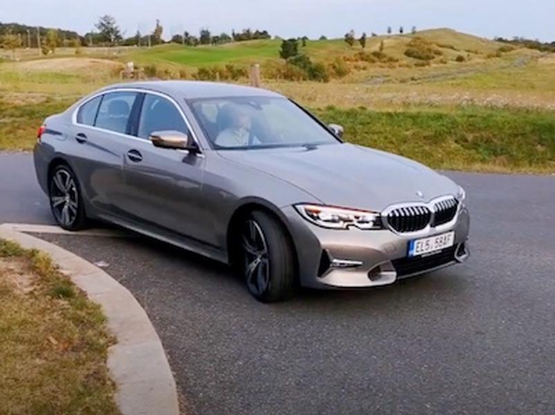 Video test BMW 330e