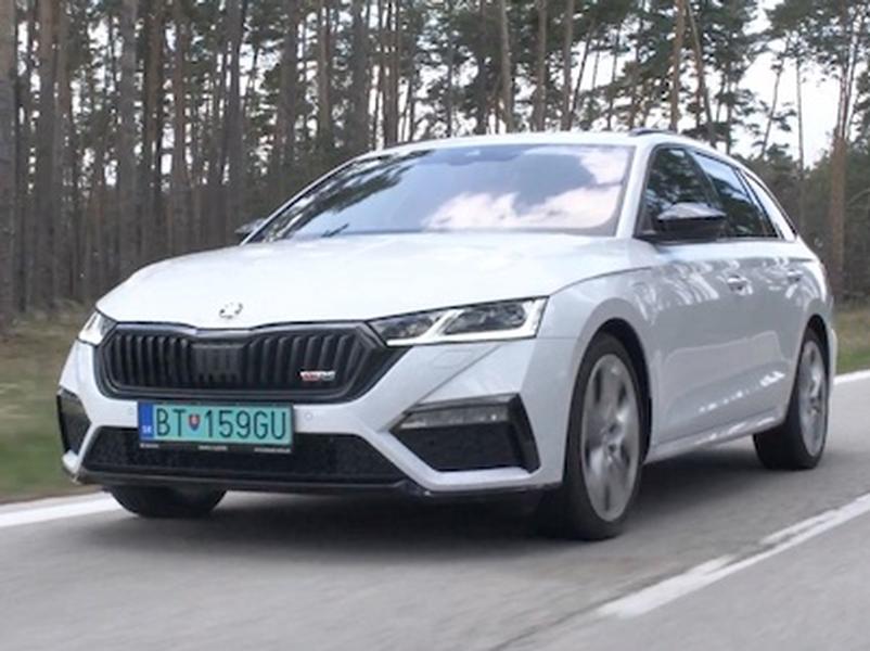 Test Škoda Octavia Combi RS iV 