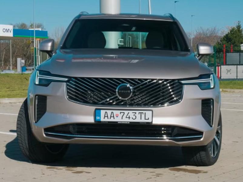 Video test VOLVO XC90 B5 Core