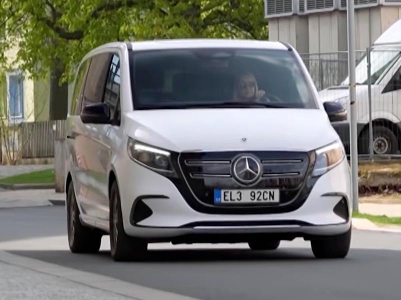 Video test Mercedes-Benz EQV 300