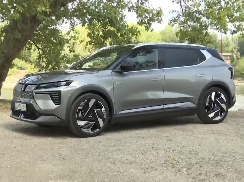 Video test Mitsubishi Eclipse Cross BEV