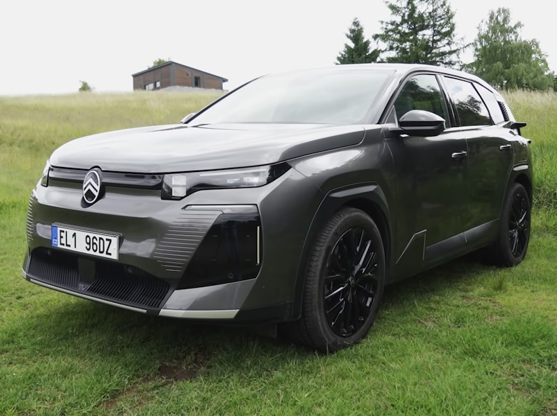 Video test Citroën ë-C5 Aircross