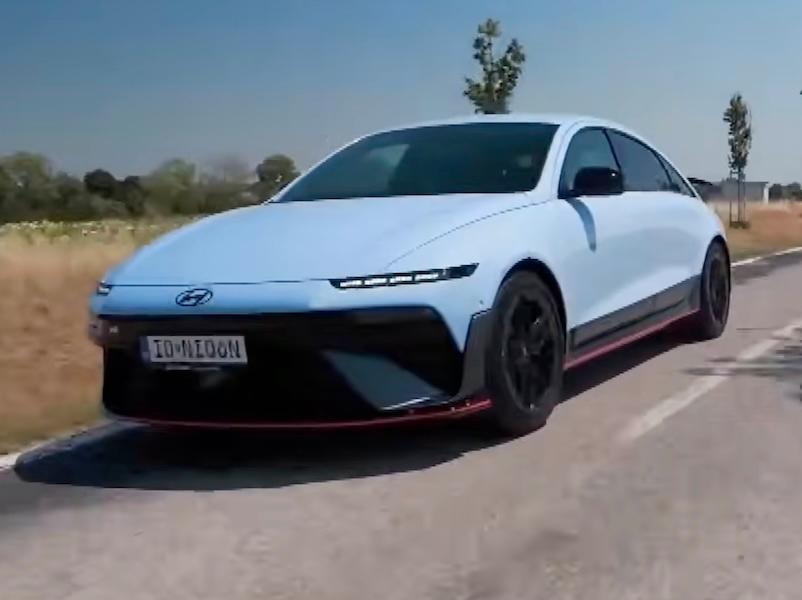 Video test HYUNDAI IONIQ 6